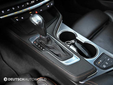 Cadillac CT4 — photo 09