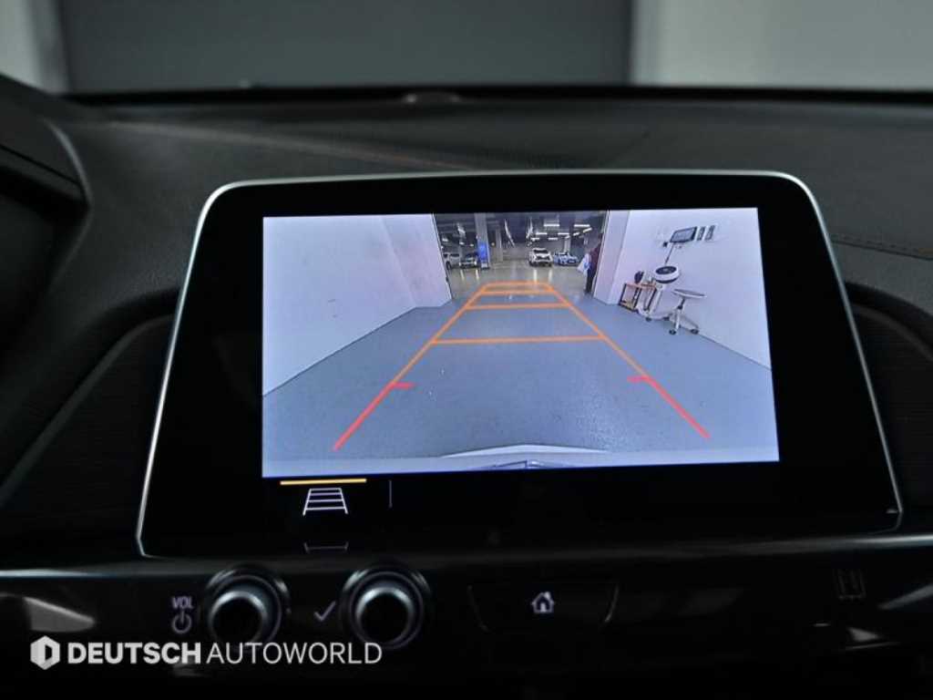 Cadillac CT4 — photo 15