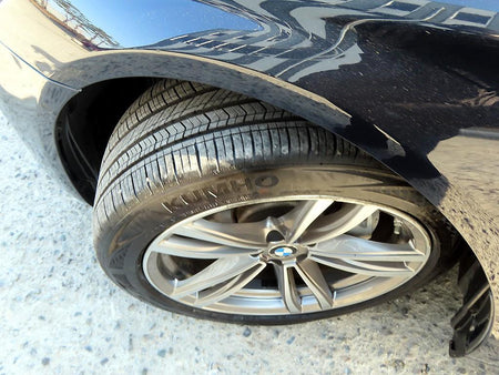 BMW 7-Series — photo 20