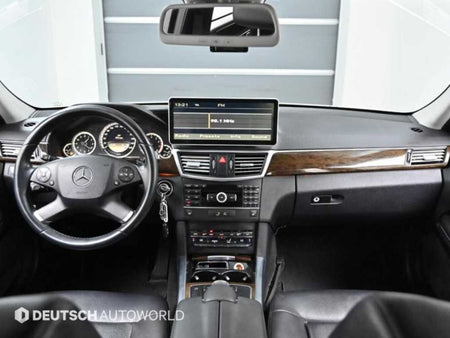 Mercedes-Benz E-Class — photo 07