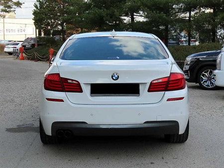 BMW 5-Series — photo 04