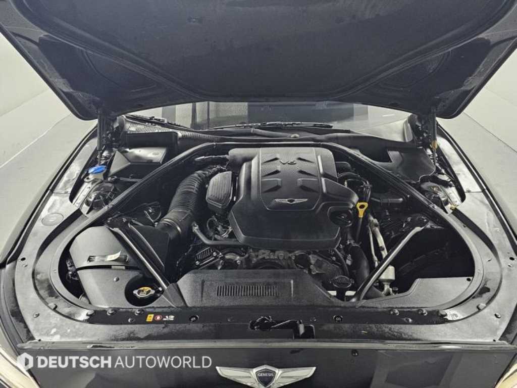 Genesis G80 — photo 05
