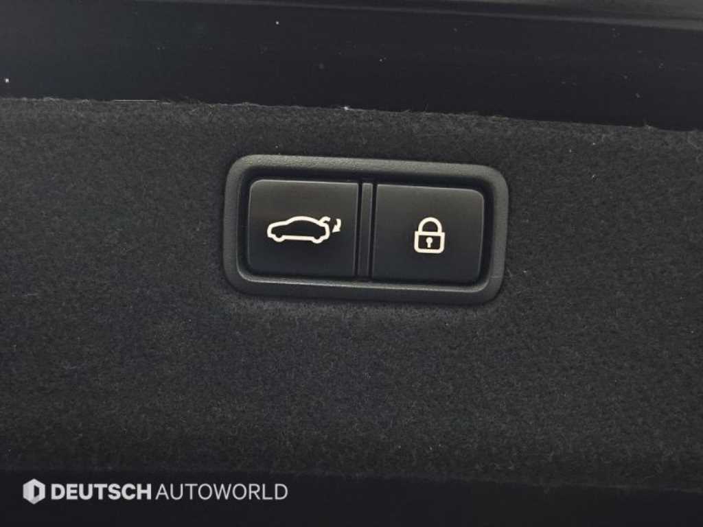 Genesis G80 — photo 19