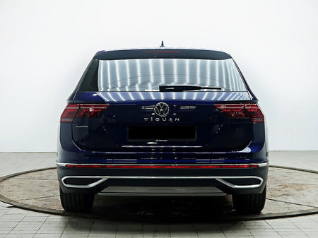 Volkswagen Tiguan — photo 03