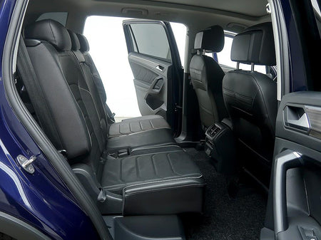 Volkswagen Tiguan — photo 12