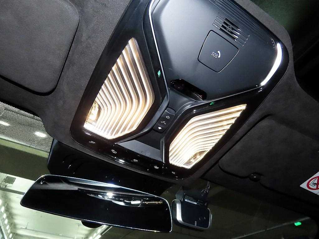 BMW 8-Series — photo 15