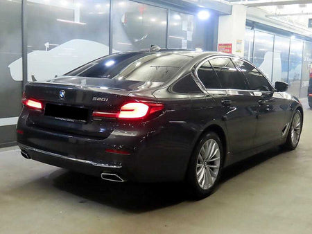 BMW 5-Series — photo 04
