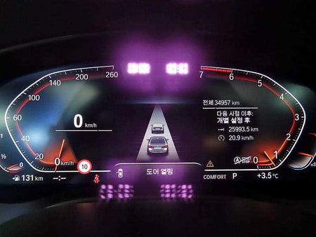 BMW 5-Series — photo 09