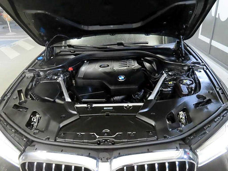 BMW 5-Series — photo 19