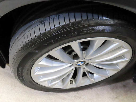 BMW 5-Series — photo 20