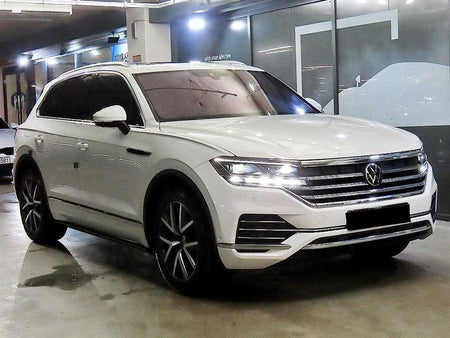 Volkswagen Touareg — photo 01
