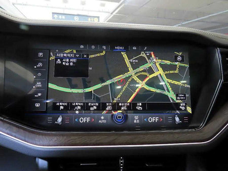 Volkswagen Touareg — photo 13