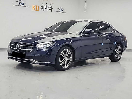 Mercedes-Benz E-Class — photo 02