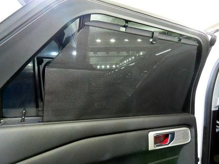 Ford Explorer — photo 15