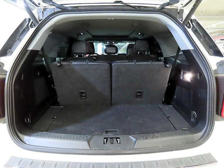 Ford Explorer — photo 17