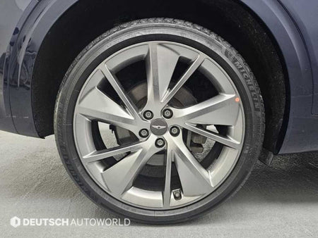 Genesis GV70 — photo 06