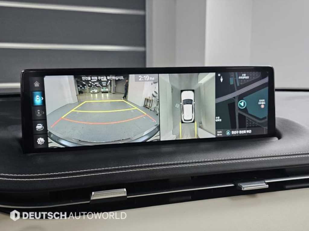Genesis GV70 — photo 15