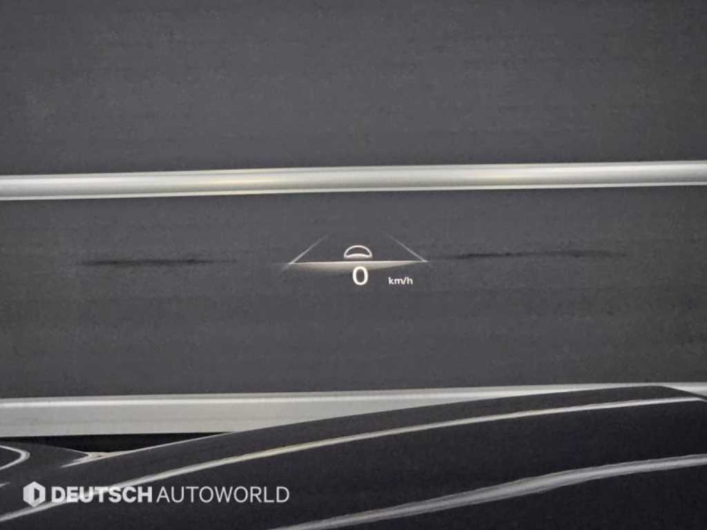 Genesis GV70 — photo 18