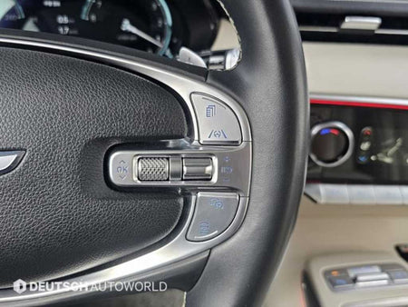 Genesis GV70 — photo 19