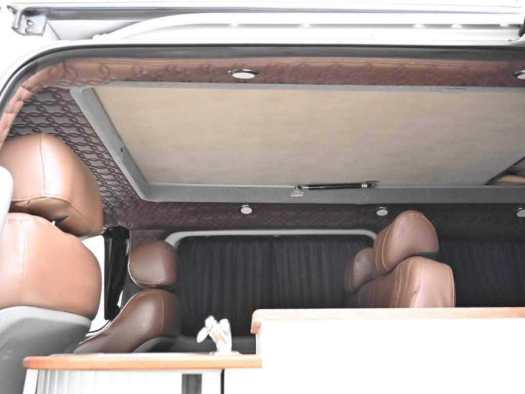 Hyundai Starex — photo 19