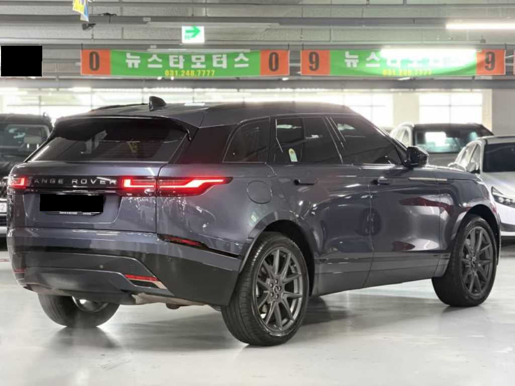 Land Rover Range Rover Velar — photo 02