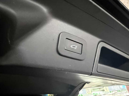 Land Rover Range Rover Velar — photo 07