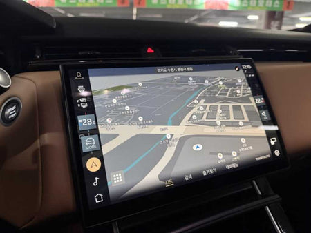 Land Rover Range Rover Velar — photo 16