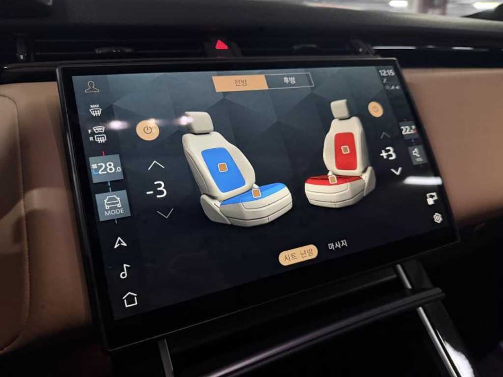 Land Rover Range Rover Velar — photo 20