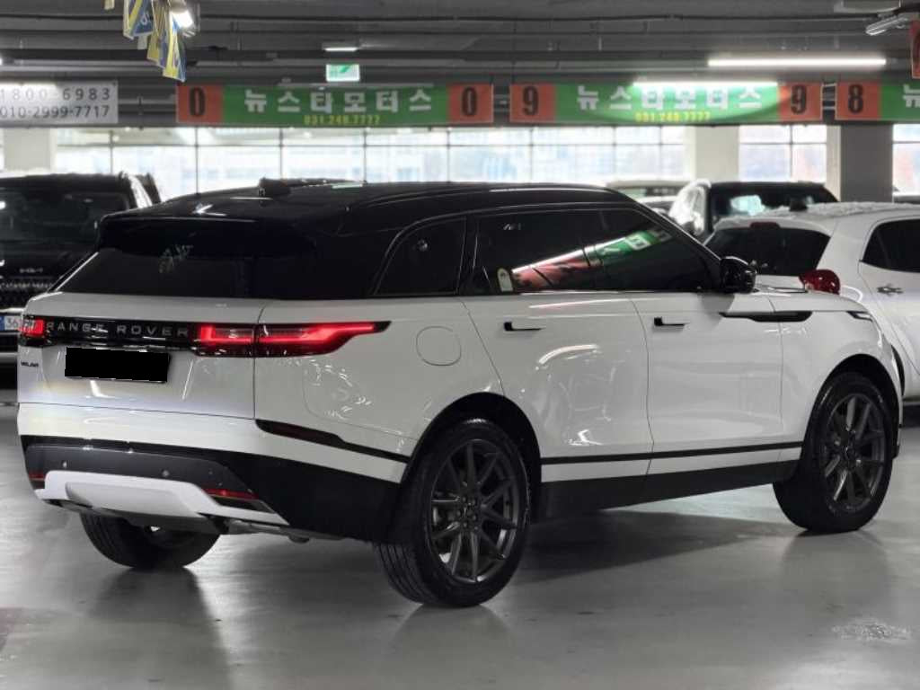 Land Rover Range Rover Velar — photo 02