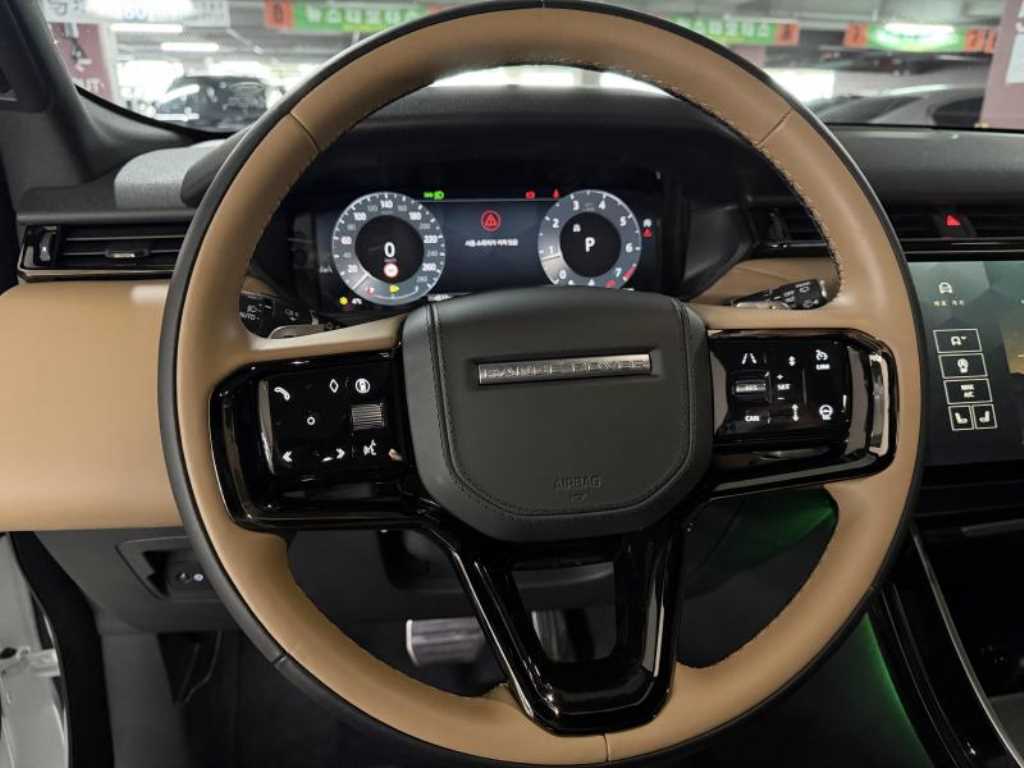 Land Rover Range Rover Velar — photo 05