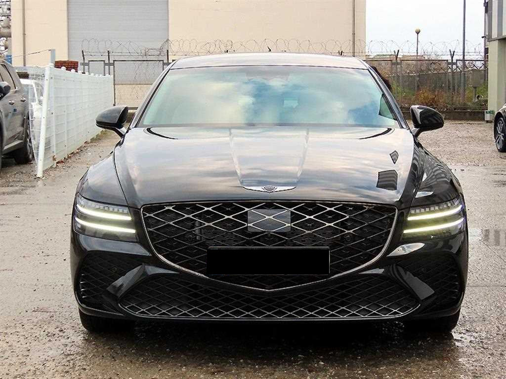 Genesis G80 — photo 01