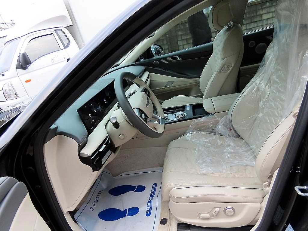 Genesis G80 — photo 05