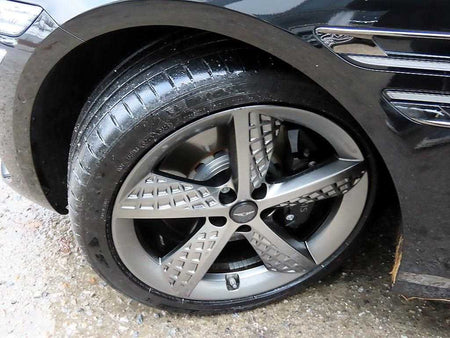 Genesis G80 — photo 20