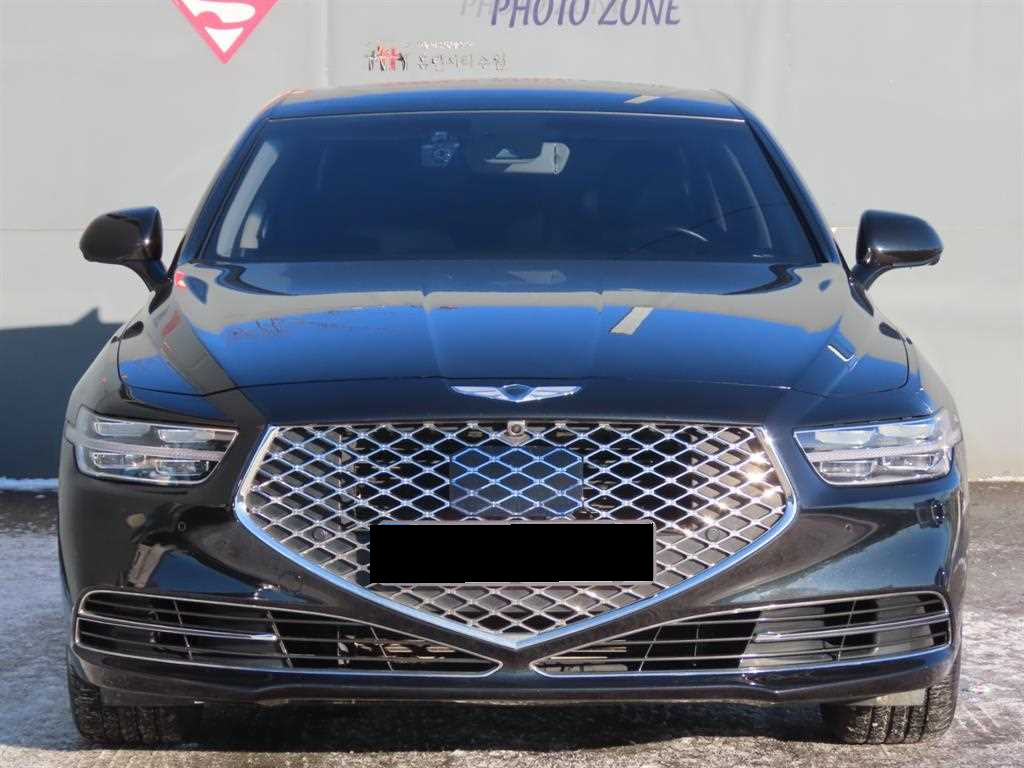 Genesis G90 — photo 02