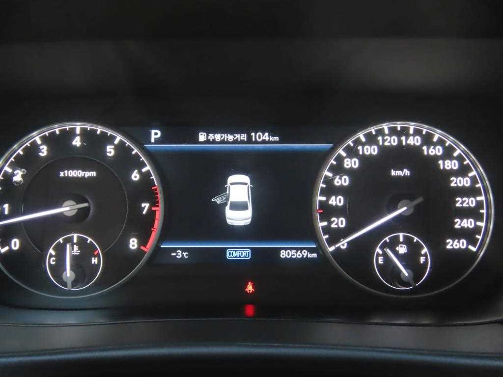 Genesis G90 — photo 07