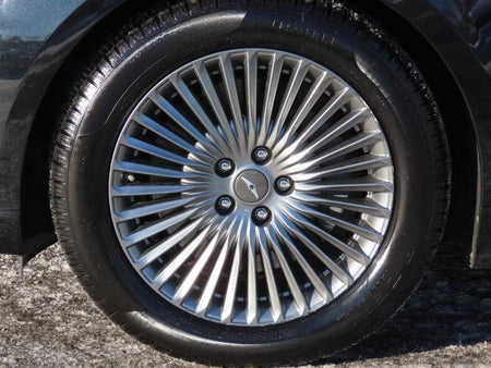 Genesis G90 — photo 20