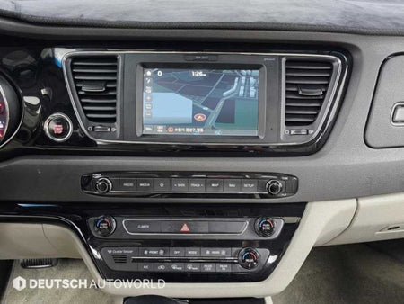 Kia Carnival — photo 14