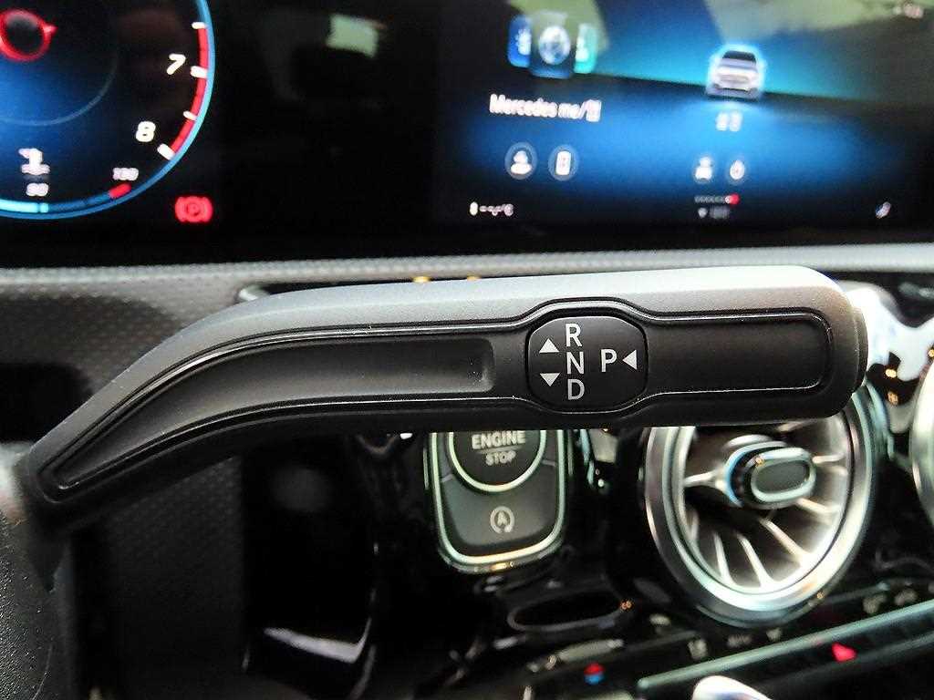 Mercedes-Benz A-Class — photo 10