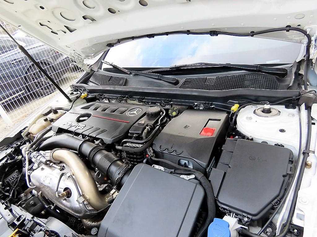 Mercedes-Benz A-Class — photo 17