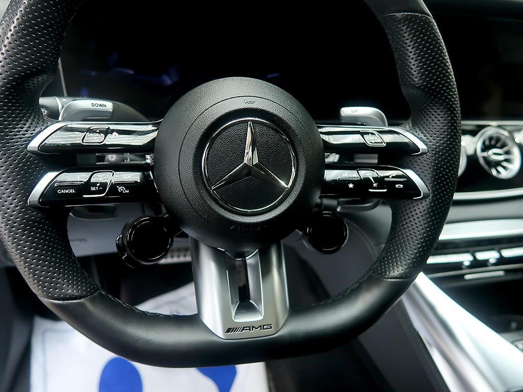 Mercedes-Benz AMG GT — photo 14