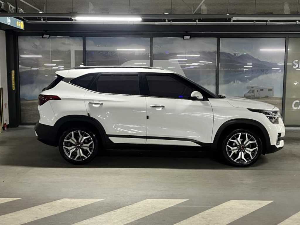 Kia Seltos — photo 03