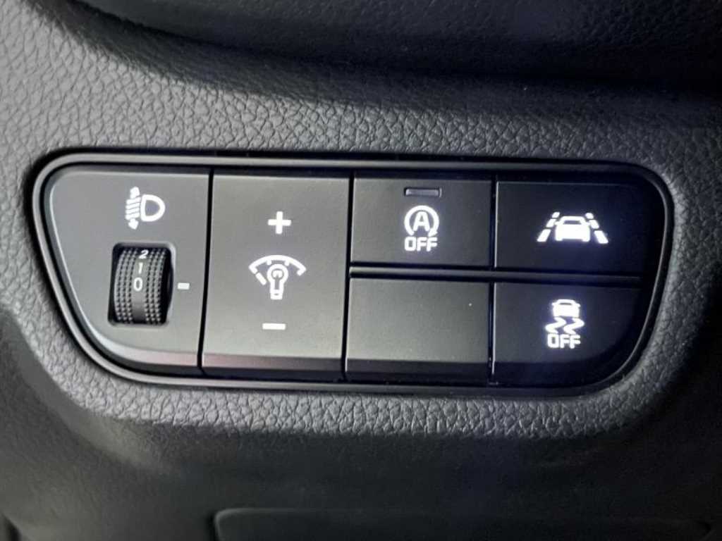Kia Seltos — photo 06
