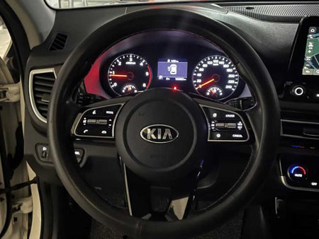 Kia Seltos — photo 09