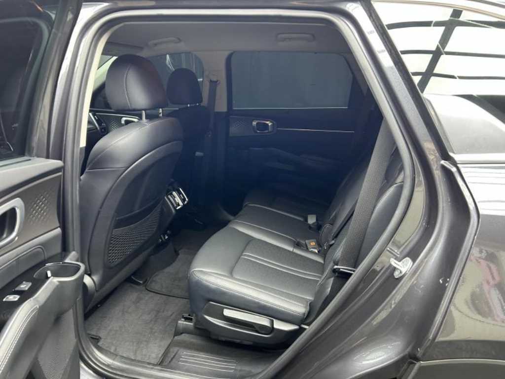 Kia Sorento — photo 07