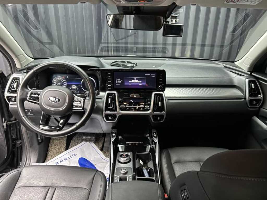 Kia Sorento — photo 09