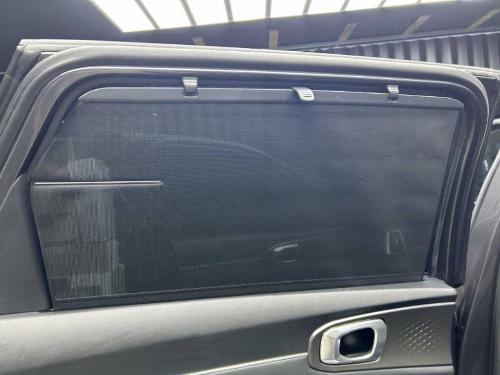 Kia Sorento — photo 10