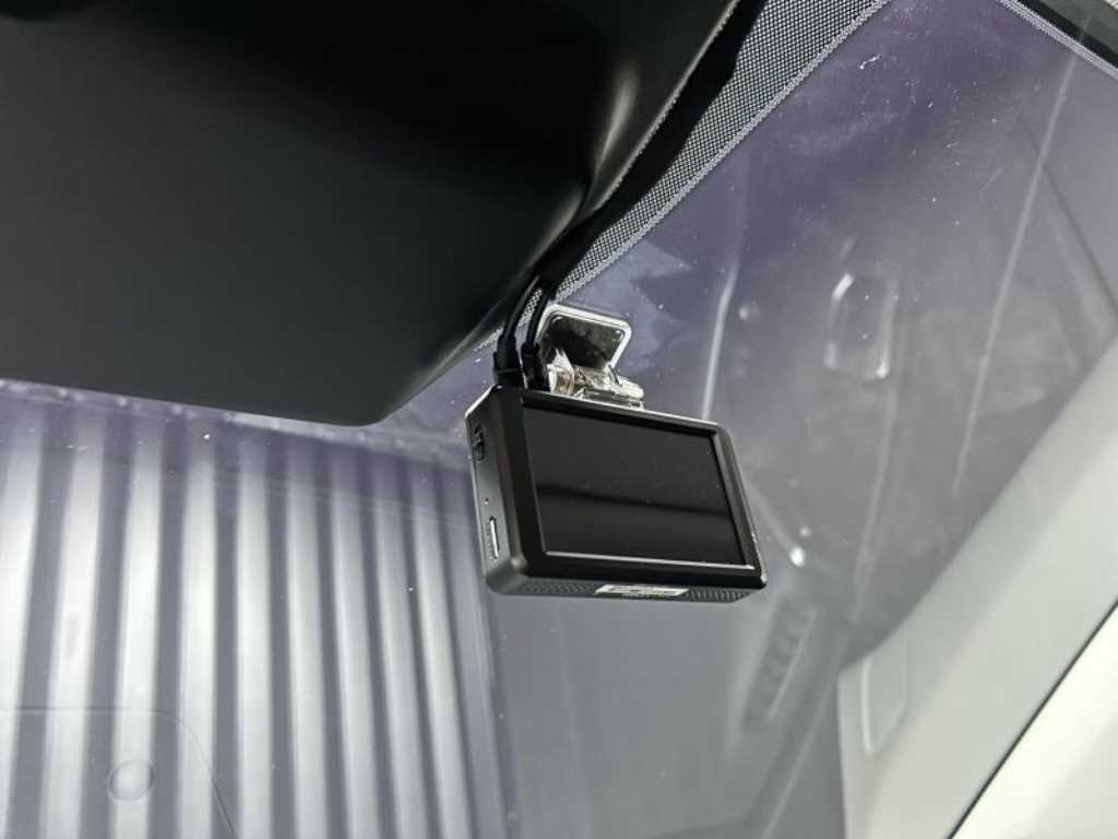 Kia Sorento — photo 14