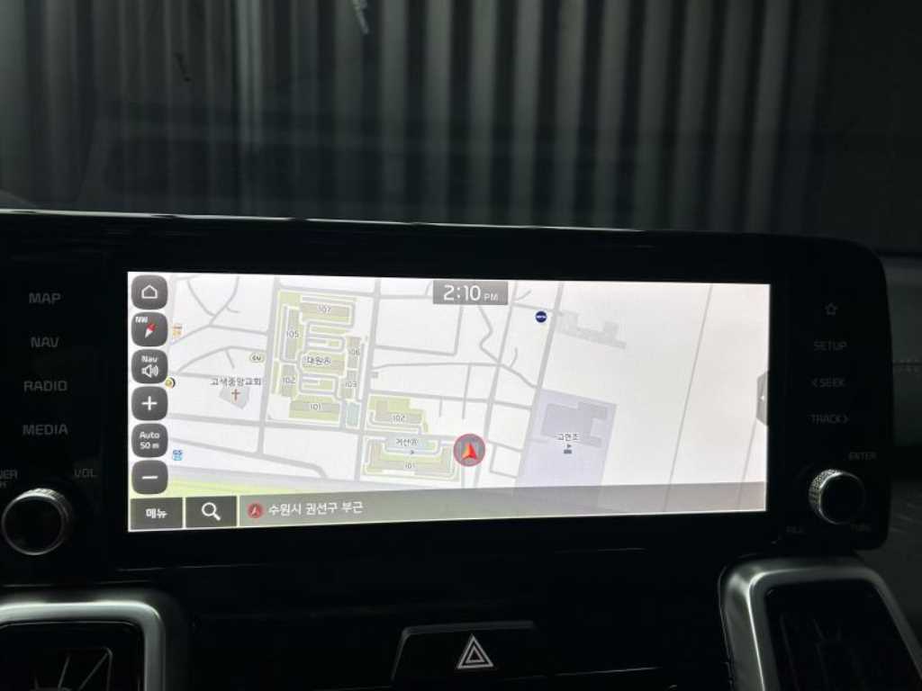 Kia Sorento — photo 17