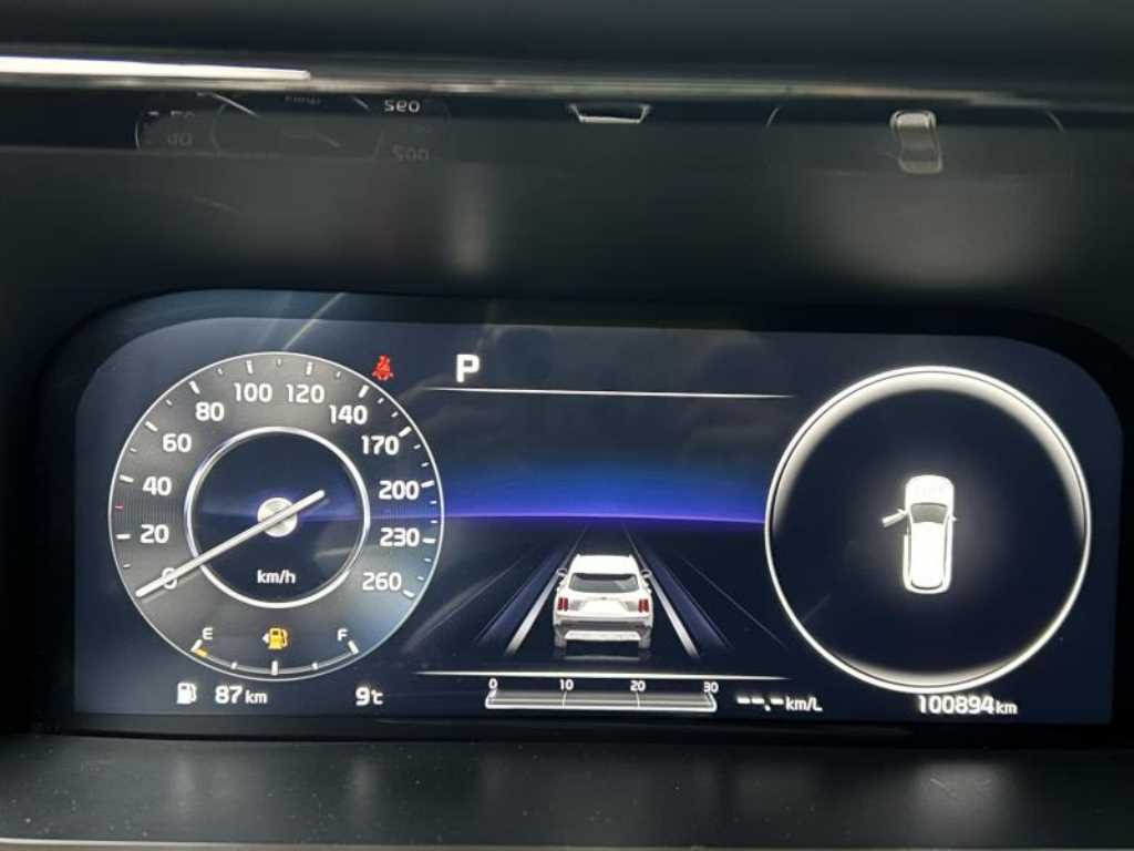 Kia Sorento — photo 18