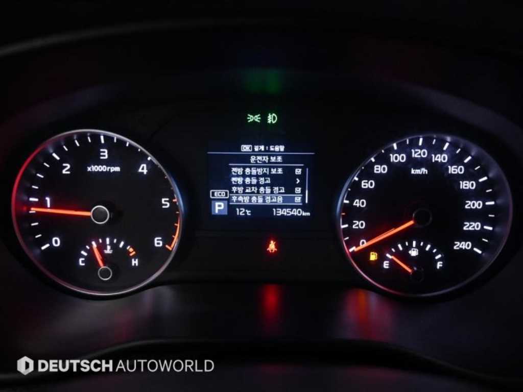 Kia Sportage — photo 08